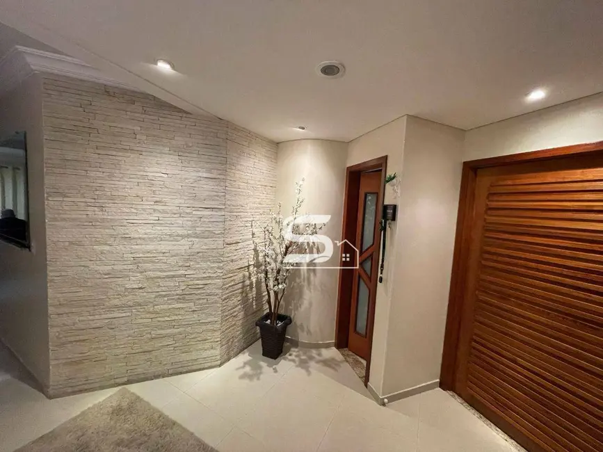 Foto 9 de Sobrado com 3 quartos à venda, 175m2 em Jardim Teresa, São Paulo - SP