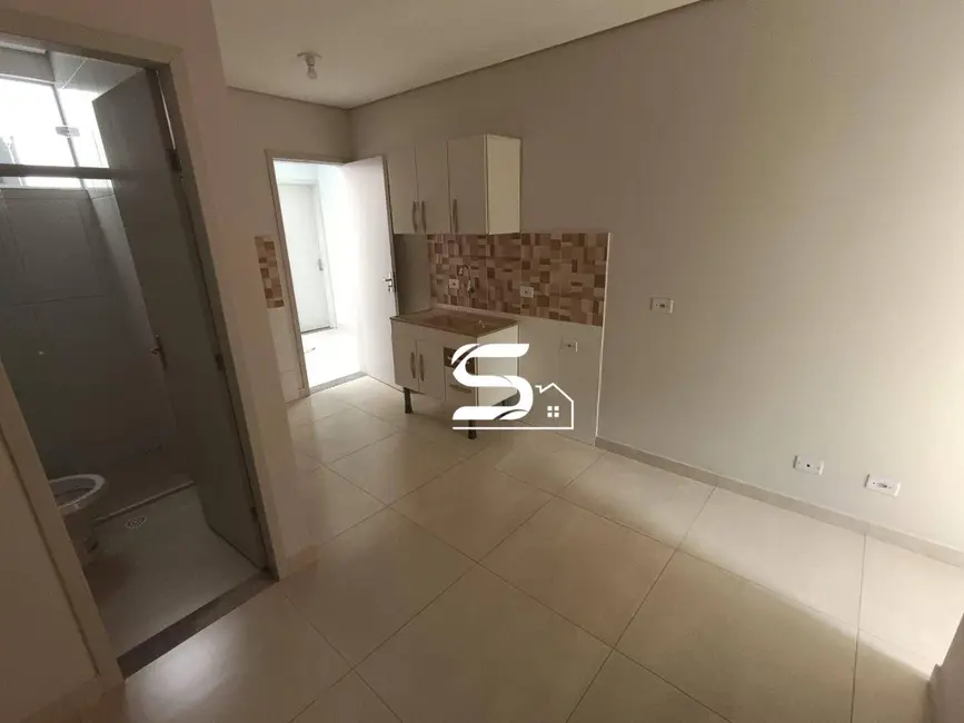 Foto 2 de Apartamento com 1 quarto para alugar, 30m2 em Parque Residencial Oratorio, São Paulo - SP