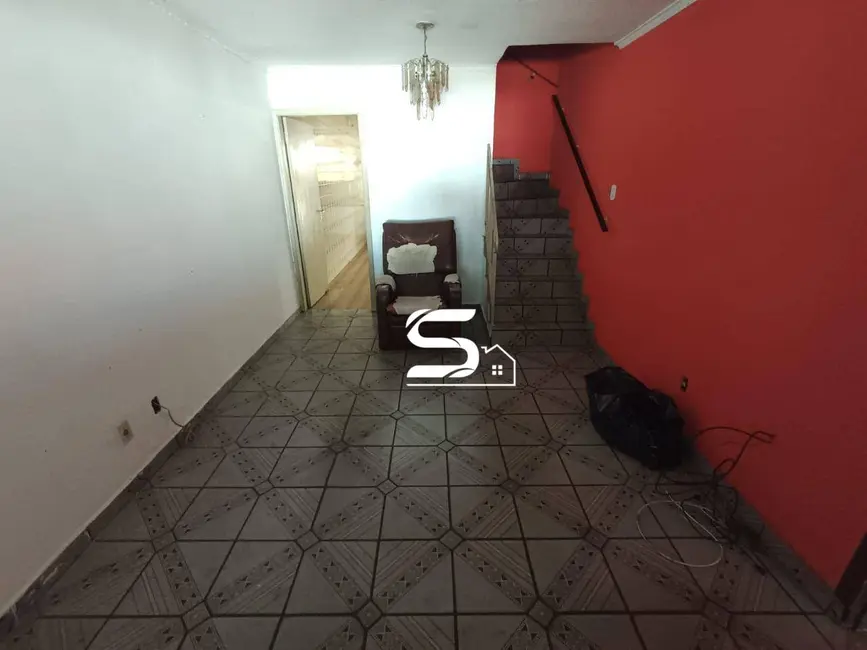Sobrado com 3 quartos para alugar, 81m2 em Jardim Guairaca, São Paulo - SP - imagem 5 Foto 5 de Sobrado com 3 quartos para alugar, 81m2 em Jardim Guairaca, São Paulo - SP