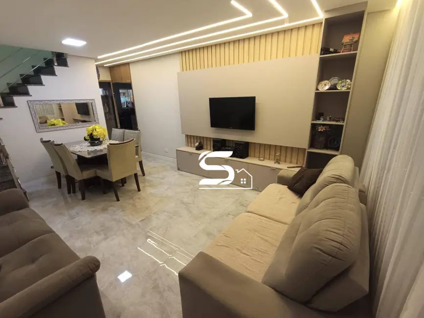 Sobrado com 2 quartos à venda, 73m2 em Vila Alpina, São Paulo - SP - imagem 2 Foto 2 de Sobrado com 2 quartos à venda, 73m2 em Vila Alpina, São Paulo - SP