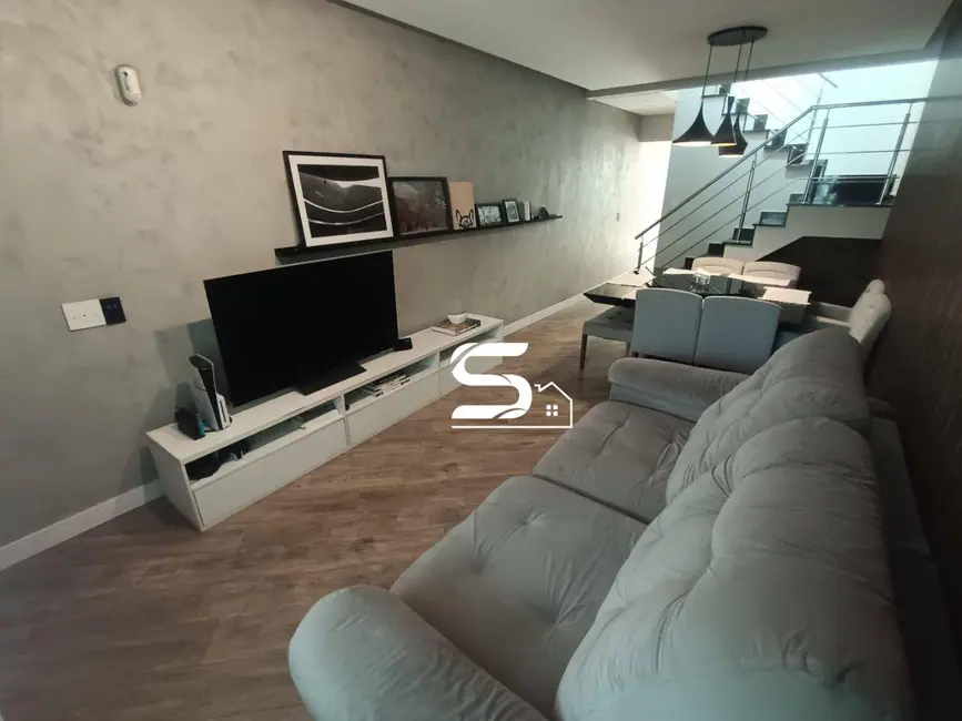 Sobrado com 3 quartos à venda, 85m2 em Sítio Pinheirinho, São Paulo - SP - imagem 7 Foto 7 de Sobrado com 3 quartos à venda, 85m2 em Sítio Pinheirinho, São Paulo - SP