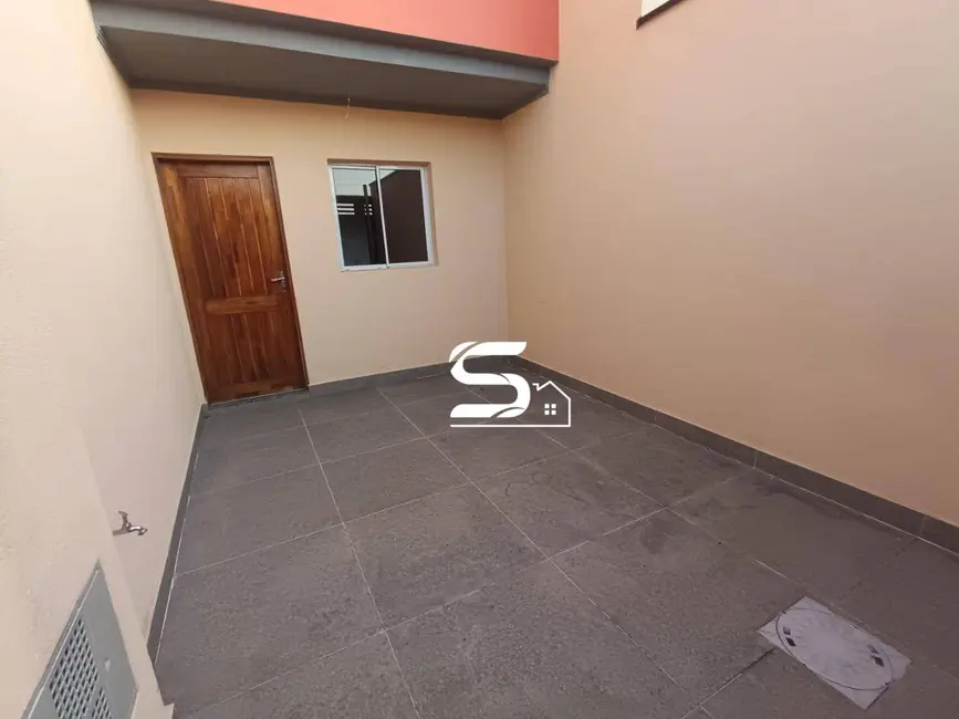 Sobrado com 2 quartos à venda, 40m2 em Vila Califórnia, São Paulo - SP - imagem 2 Foto 2 de Sobrado com 2 quartos à venda, 40m2 em Vila Califórnia, São Paulo - SP