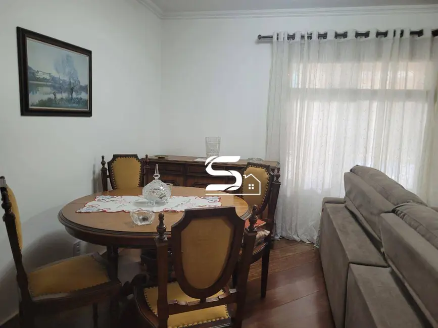 Sobrado com 3 quartos à venda, 208m2 em Vila Charlote, São Paulo - SP - imagem 6 Foto 6 de Sobrado com 3 quartos à venda, 208m2 em Vila Charlote, São Paulo - SP