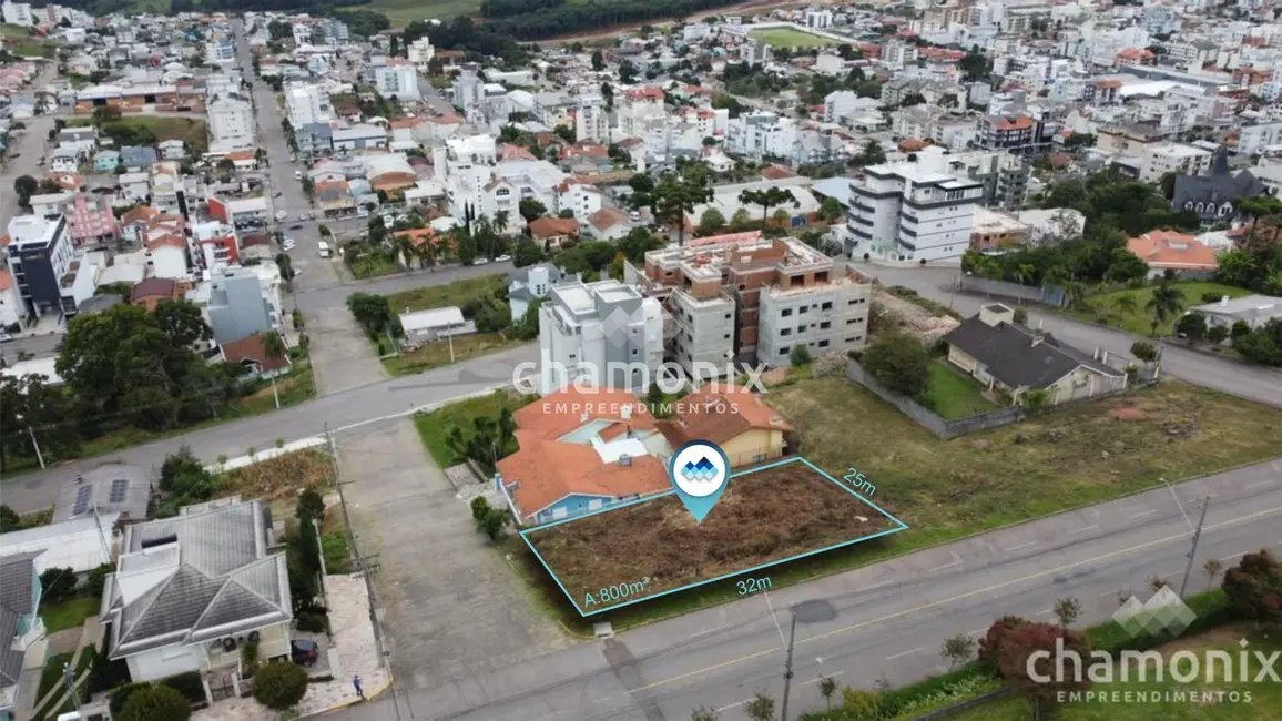 Foto 1 de Terreno / Lote à venda, 800m2 em Flores Da Cunha - RS