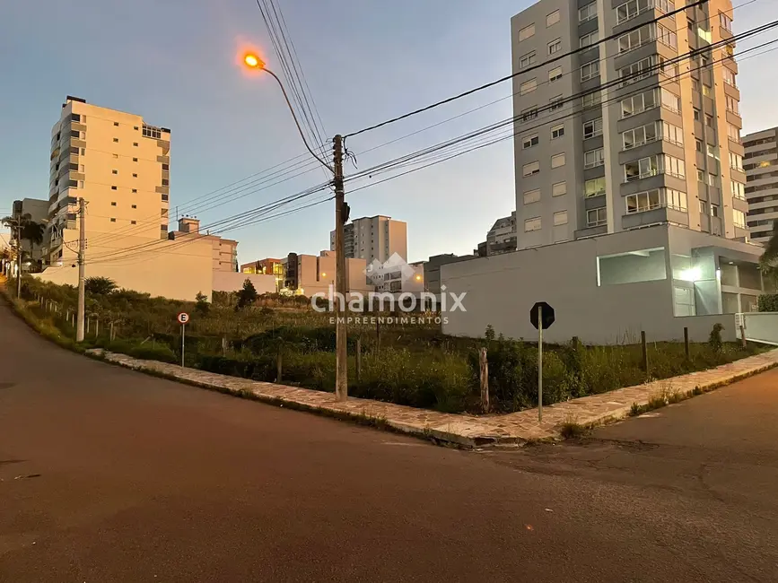 Terreno / Lote à venda, 926m2 em Sanvitto, Caxias Do Sul - RS - imagem 5 Foto 5 de Terreno / Lote à venda, 926m2 em Sanvitto, Caxias Do Sul - RS