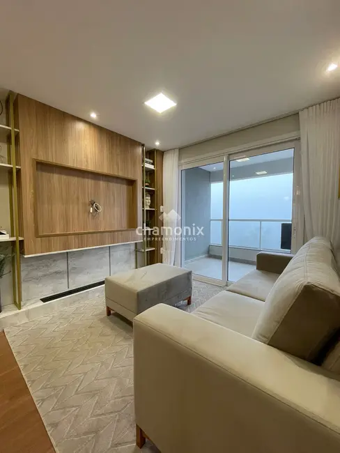 Apartamento com 3 quartos à venda, 102m2 em Madureira, Caxias Do Sul - RS - imagem 8 Foto 8 de Apartamento com 3 quartos à venda, 102m2 em Madureira, Caxias Do Sul - RS