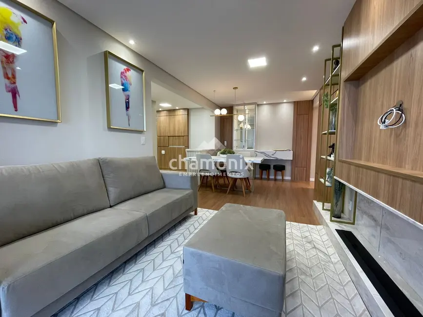 Apartamento com 3 quartos à venda, 102m2 em Madureira, Caxias Do Sul - RS - imagem 7 Foto 7 de Apartamento com 3 quartos à venda, 102m2 em Madureira, Caxias Do Sul - RS