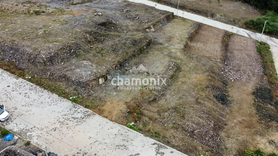 Terreno / Lote à venda, 520m2 em Flores Da Cunha - RS - imagem 9 Foto 9 de Terreno / Lote à venda, 520m2 em Flores Da Cunha - RS