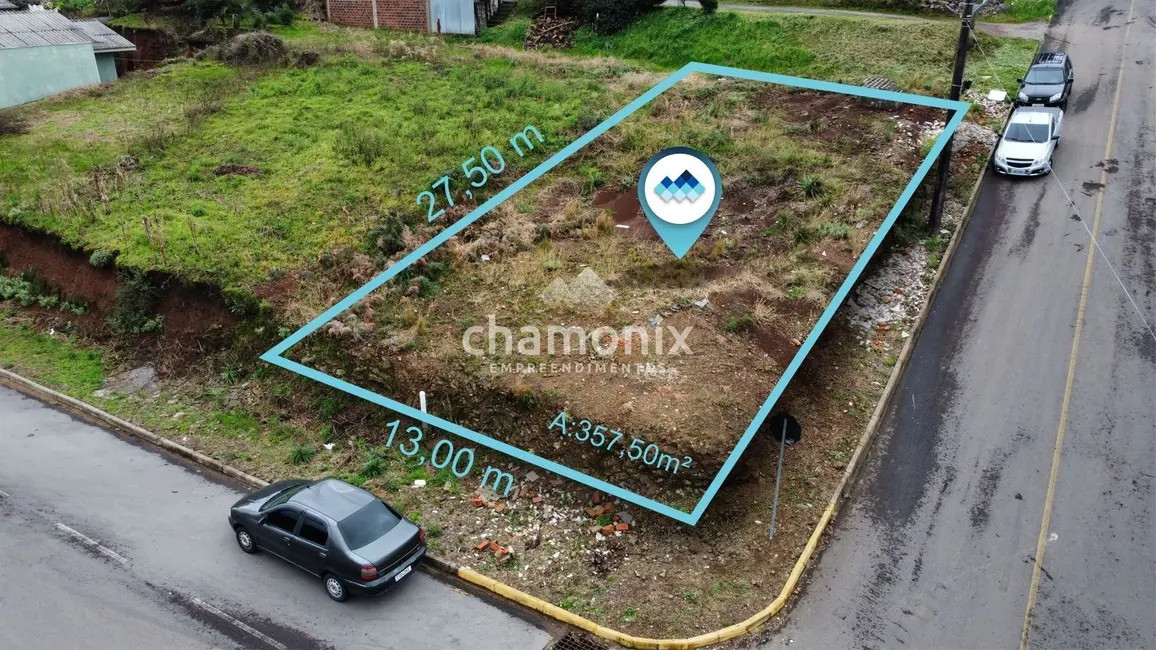 Foto 1 de Terreno / Lote à venda, 358m2 em Flores Da Cunha - RS