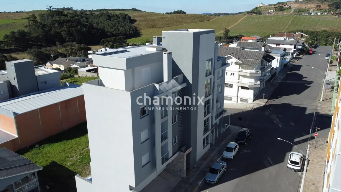 Foto 2 de Cobertura com 3 quartos à venda, 186m2 em Flores Da Cunha - RS
