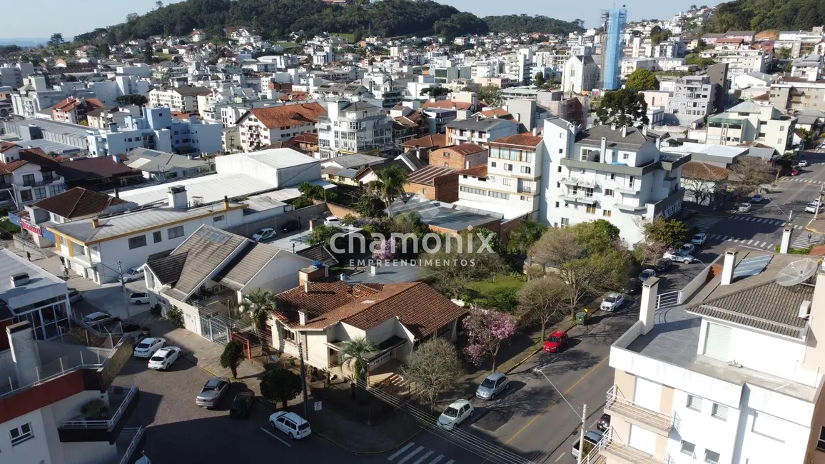 Terreno / Lote com 3 quartos à venda, 800m2 em Centro, Flores Da Cunha - RS - imagem 5 Foto 5 de Terreno / Lote com 3 quartos à venda, 800m2 em Centro, Flores Da Cunha - RS