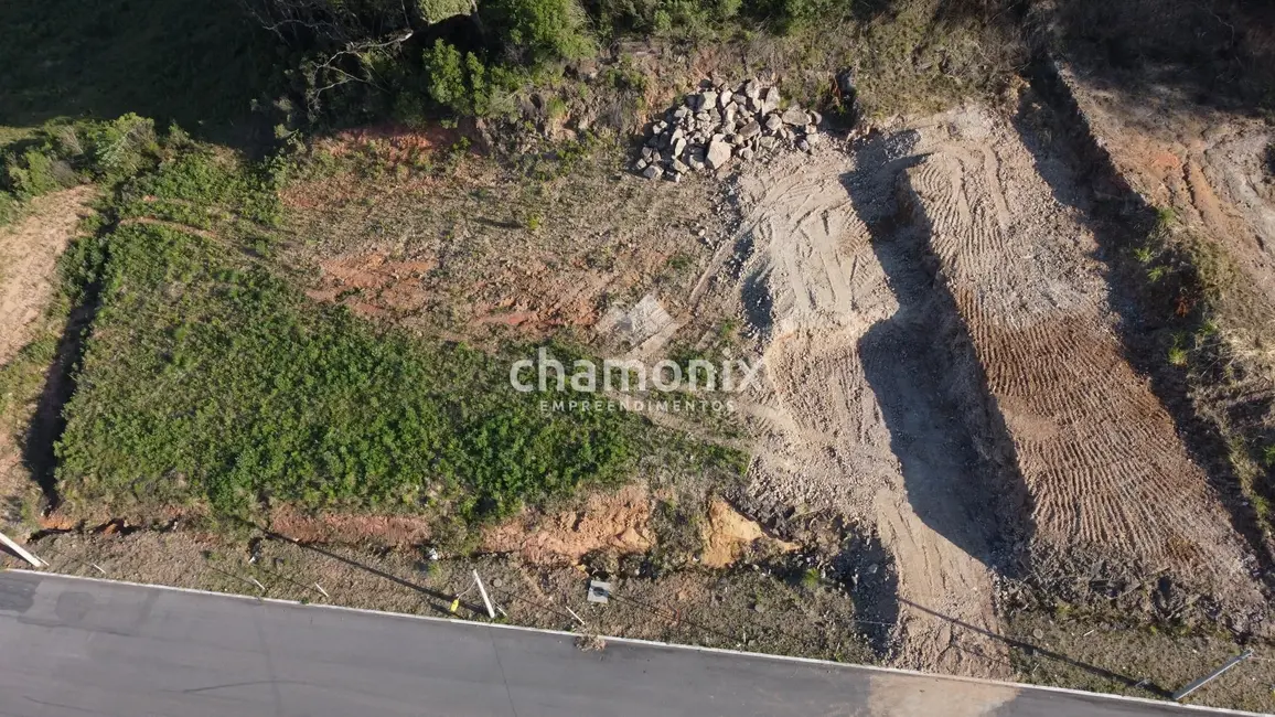 Terreno / Lote à venda, 699m2 em Flores Da Cunha - RS - imagem 4 Foto 4 de Terreno / Lote à venda, 699m2 em Flores Da Cunha - RS