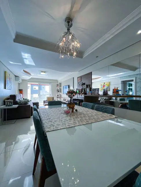 Foto 4 de Apartamento com 3 quartos à venda, 132m2 em Centro, Flores Da Cunha - RS