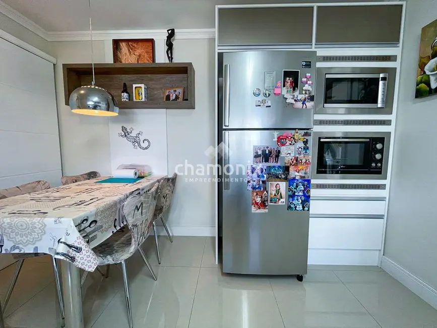 Foto 8 de Apartamento com 3 quartos à venda, 132m2 em Centro, Flores Da Cunha - RS