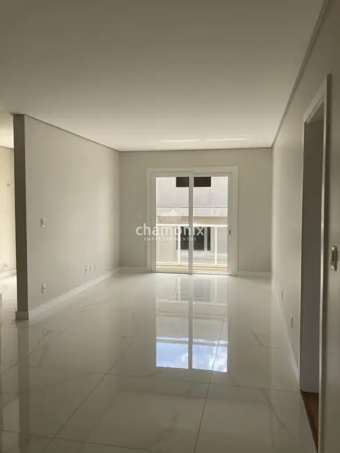 Apartamento com 3 quartos à venda, 129m2 em Centro, Flores Da Cunha - RS - imagem 6 Foto 6 de Apartamento com 3 quartos à venda, 129m2 em Centro, Flores Da Cunha - RS