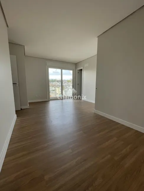 Apartamento com 3 quartos à venda, 129m2 em Centro, Flores Da Cunha - RS - imagem 8 Foto 8 de Apartamento com 3 quartos à venda, 129m2 em Centro, Flores Da Cunha - RS