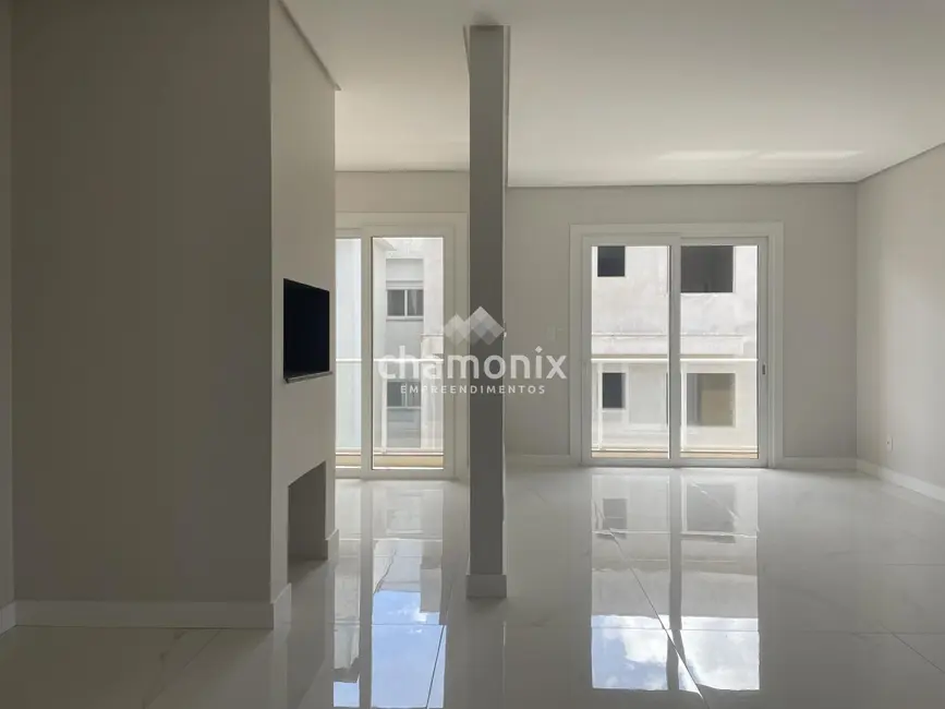 Apartamento com 3 quartos à venda, 129m2 em Centro, Flores Da Cunha - RS - imagem 3 Foto 3 de Apartamento com 3 quartos à venda, 129m2 em Centro, Flores Da Cunha - RS