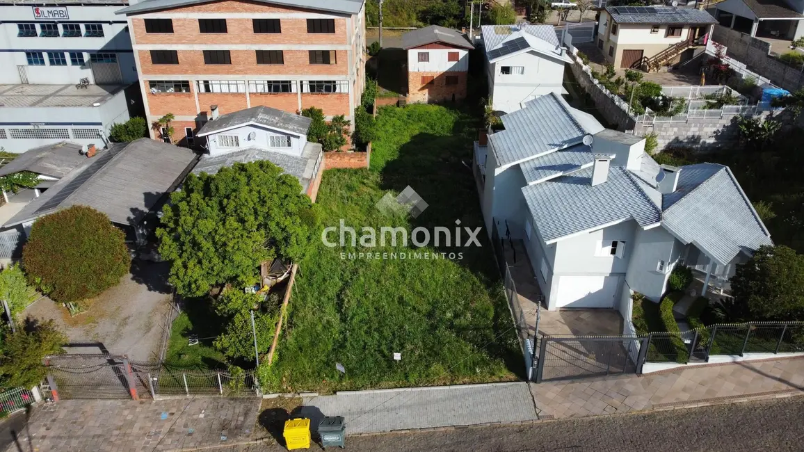Terreno / Lote à venda, 429m2 em Flores Da Cunha - RS - imagem 3 Foto 3 de Terreno / Lote à venda, 429m2 em Flores Da Cunha - RS