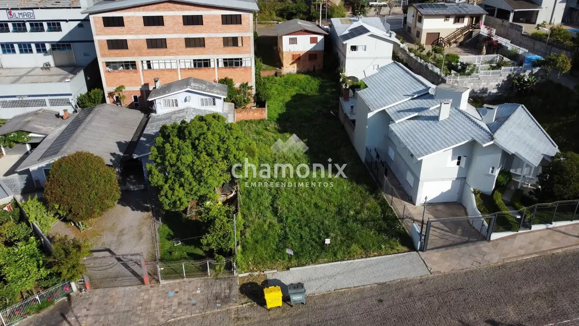 Terreno / Lote à venda, 429m2 em Flores Da Cunha - RS - imagem 5 Foto 5 de Terreno / Lote à venda, 429m2 em Flores Da Cunha - RS