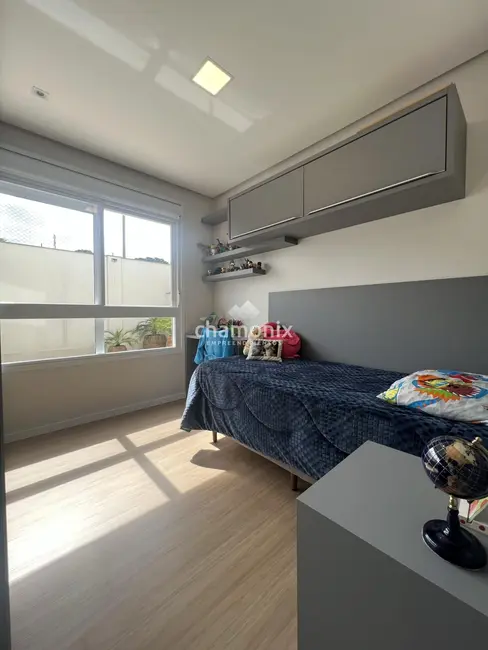 Foto 8 de Apartamento com 2 quartos à venda, 137m2 em Flores Da Cunha - RS