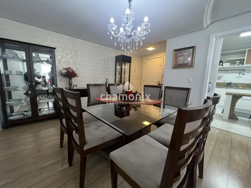 Foto 3 de Apartamento com 2 quartos à venda, 106m2 em Centro, Flores Da Cunha - RS