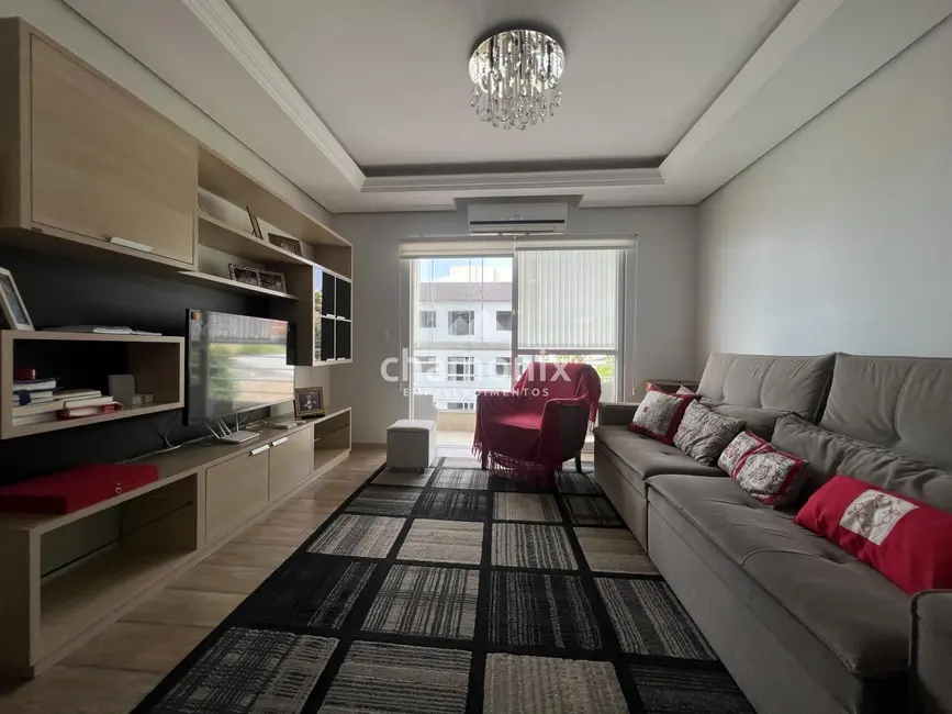 Foto 2 de Apartamento com 2 quartos à venda, 106m2 em Centro, Flores Da Cunha - RS
