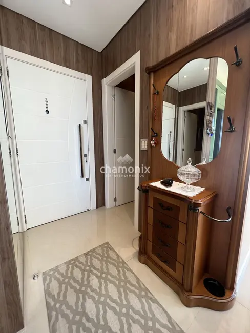 Foto 4 de Cobertura com 3 quartos à venda, 249m2 em Centro, Flores Da Cunha - RS