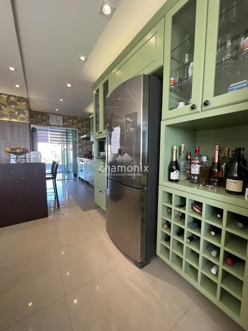 Foto 8 de Cobertura com 3 quartos à venda, 249m2 em Centro, Flores Da Cunha - RS