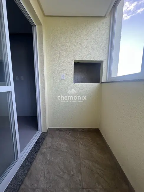 Foto 8 de Apartamento com 2 quartos à venda, 54m2 em Flores Da Cunha - RS