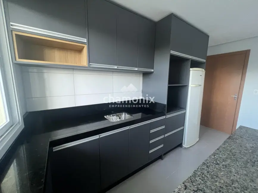 Foto 1 de Apartamento com 2 quartos à venda, 54m2 em Flores Da Cunha - RS