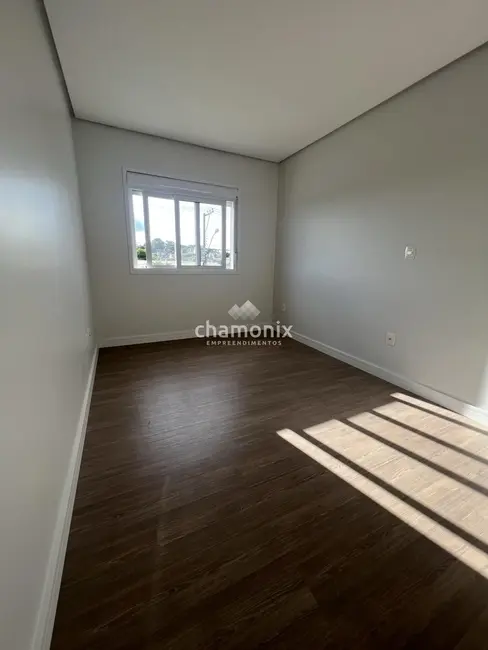 Apartamento com 2 quartos à venda, 76m2 em Flores Da Cunha - RS - imagem 4 Foto 4 de Apartamento com 2 quartos à venda, 76m2 em Flores Da Cunha - RS