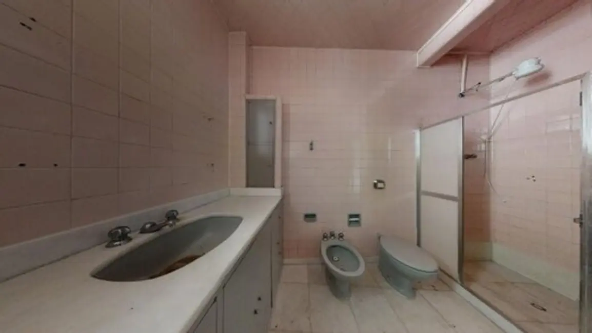 Apartamento com 2 quartos à venda, 74m2 em Rio De Janeiro - RJ - imagem 2 Foto 2 de Apartamento com 2 quartos à venda, 74m2 em Rio De Janeiro - RJ