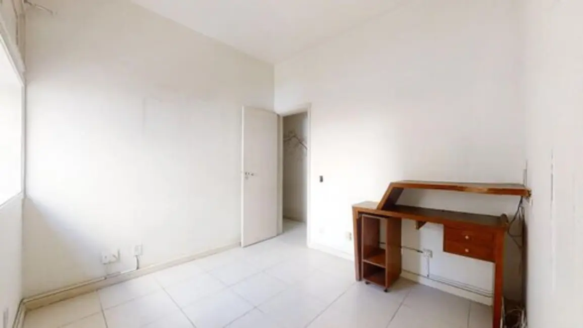 Apartamento com 3 quartos à venda, 98m2 em Rio De Janeiro - RJ - imagem 2 Foto 2 de Apartamento com 3 quartos à venda, 98m2 em Rio De Janeiro - RJ