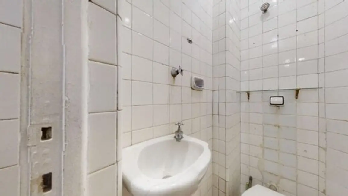 Apartamento com 3 quartos à venda, 105m2 em Rio De Janeiro - RJ - imagem 3 Foto 3 de Apartamento com 3 quartos à venda, 105m2 em Rio De Janeiro - RJ