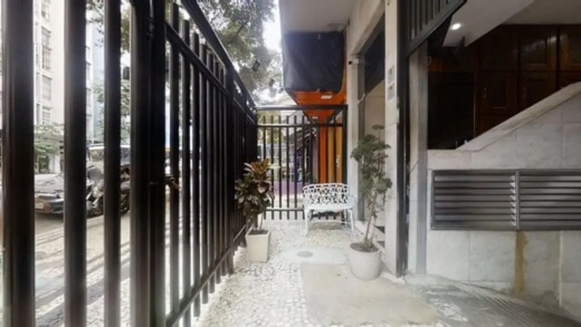 Apartamento com 2 quartos à venda, 106m2 em Rio De Janeiro - RJ - imagem 3 Foto 3 de Apartamento com 2 quartos à venda, 106m2 em Rio De Janeiro - RJ