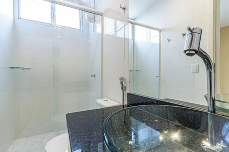 Foto 3 de Apartamento com 2 quartos à venda, 68m2 em Rio De Janeiro - RJ