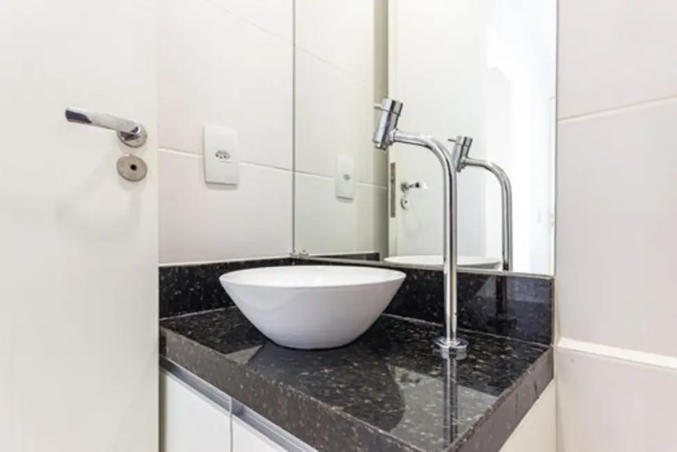 Foto 7 de Apartamento com 2 quartos à venda, 68m2 em Rio De Janeiro - RJ