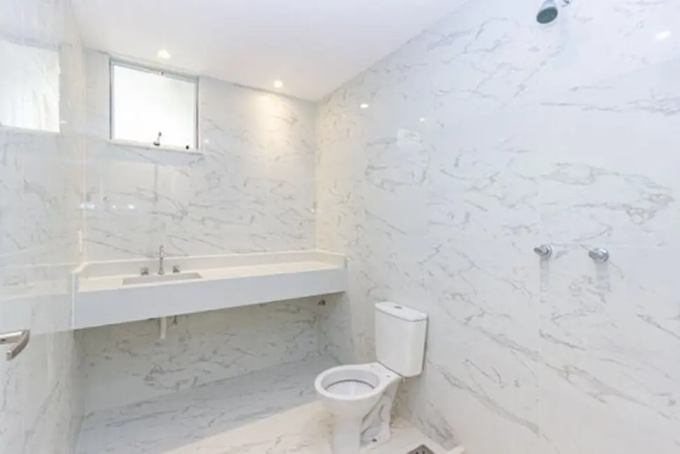Foto 4 de Apartamento com 3 quartos à venda, 111m2 em Rio De Janeiro - RJ