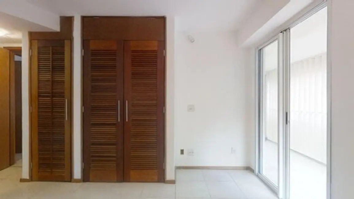Foto 2 de Apartamento com 3 quartos à venda, 100m2 em Rio De Janeiro - RJ