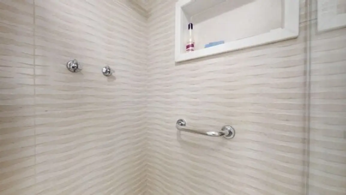 Foto 9 de Apartamento com 2 quartos à venda, 80m2 em Rio De Janeiro - RJ