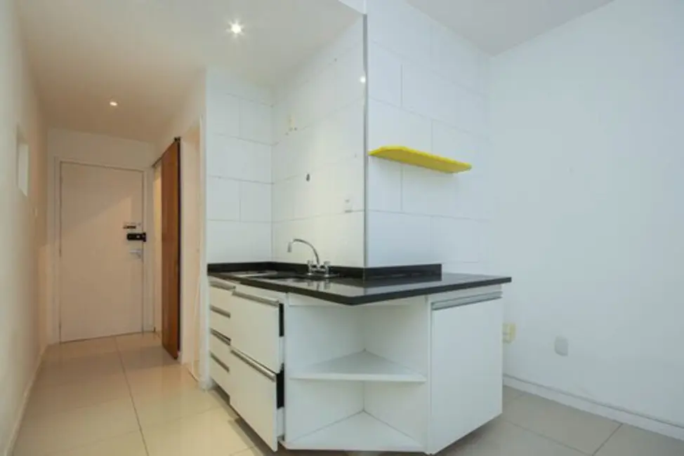 Foto 6 de Apartamento com 1 quarto à venda, 24m2 em Rio De Janeiro - RJ