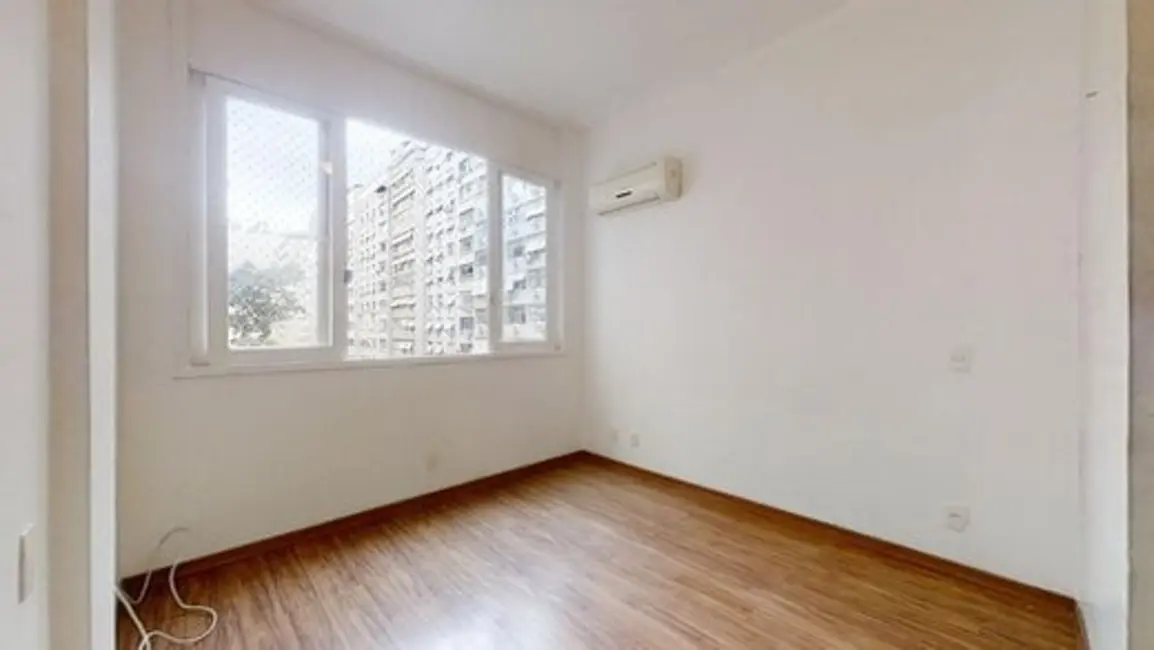 Foto 4 de Apartamento com 3 quartos à venda, 120m2 em Rio De Janeiro - RJ