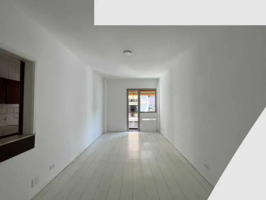 Apartamento com 2 quartos à venda em Rio De Janeiro - RJ - imagem 2 Foto 2 de Apartamento com 2 quartos à venda em Rio De Janeiro - RJ