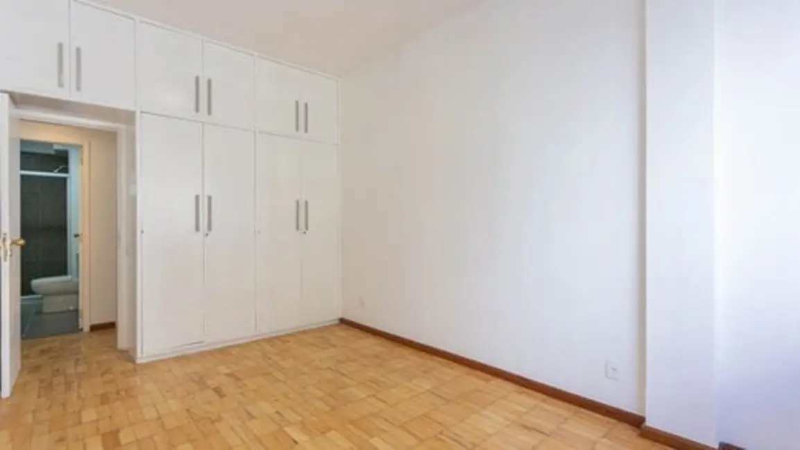 Foto 2 de Apartamento com 3 quartos à venda, 128m2 em Rio De Janeiro - RJ