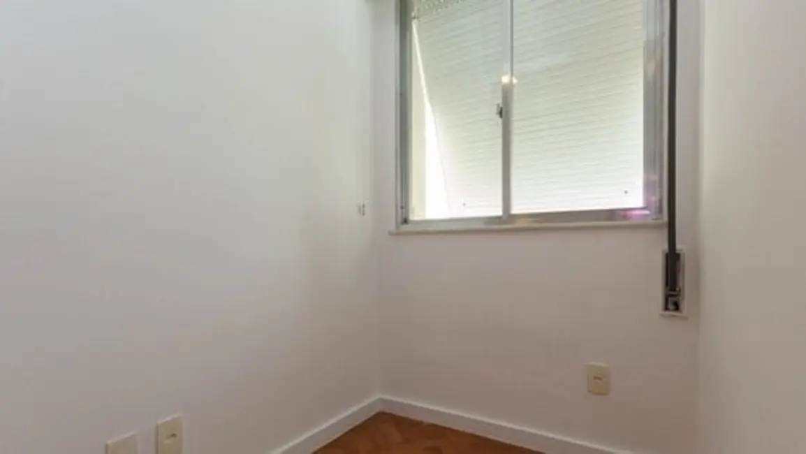 Foto 4 de Apartamento com 2 quartos à venda, 64m2 em Rio De Janeiro - RJ