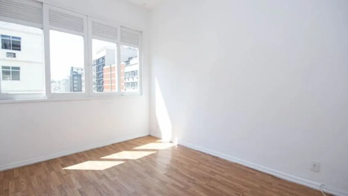 Foto 4 de Apartamento com 1 quarto à venda, 26m2 em Rio De Janeiro - RJ