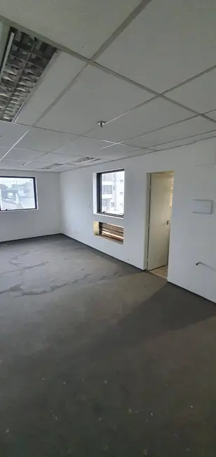 Foto 3 de Sala Comercial à venda, 30m2 em Centro, Barueri - SP