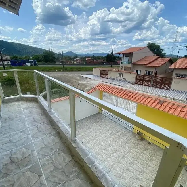 Foto 6 de Casa com 2 quartos à venda, 73m2 em Itanhaem - SP