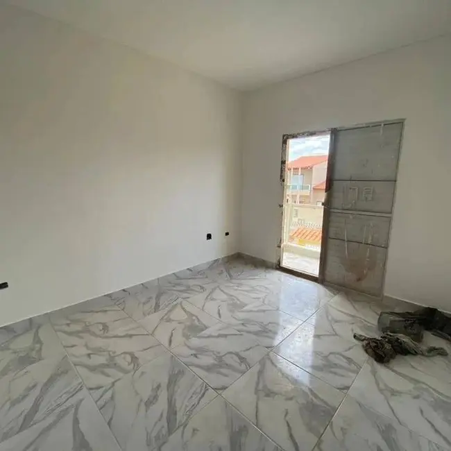Foto 4 de Casa com 2 quartos à venda, 73m2 em Itanhaem - SP
