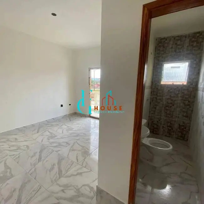 Foto 3 de Casa com 2 quartos à venda, 73m2 em Itanhaem - SP
